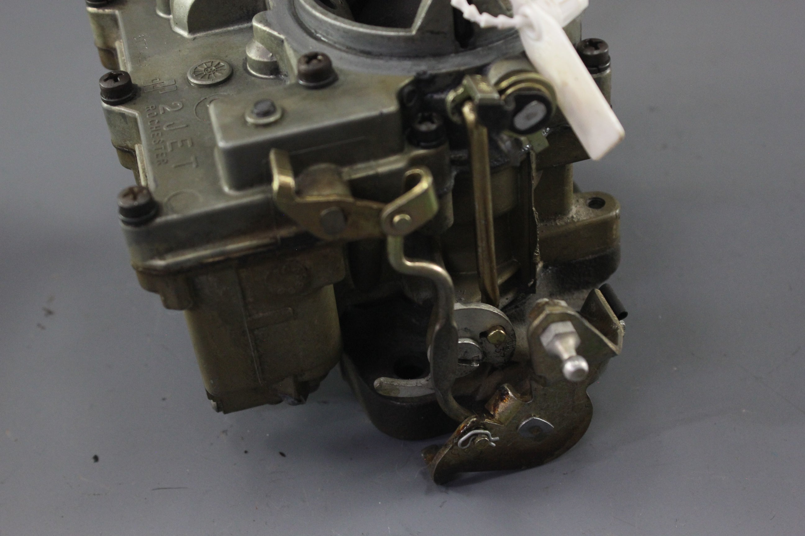 OMC Cobra 984180 GM 3.0L 140hp 4cyl Carb Carburetor Assembly Rochester 2bbl