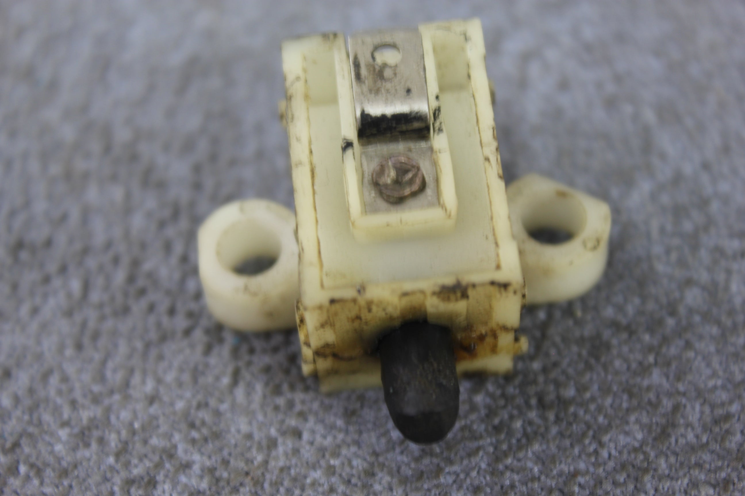 Johnson Evinrude 389265 0389265 Neutral Safety Start Switch Control Box 1979