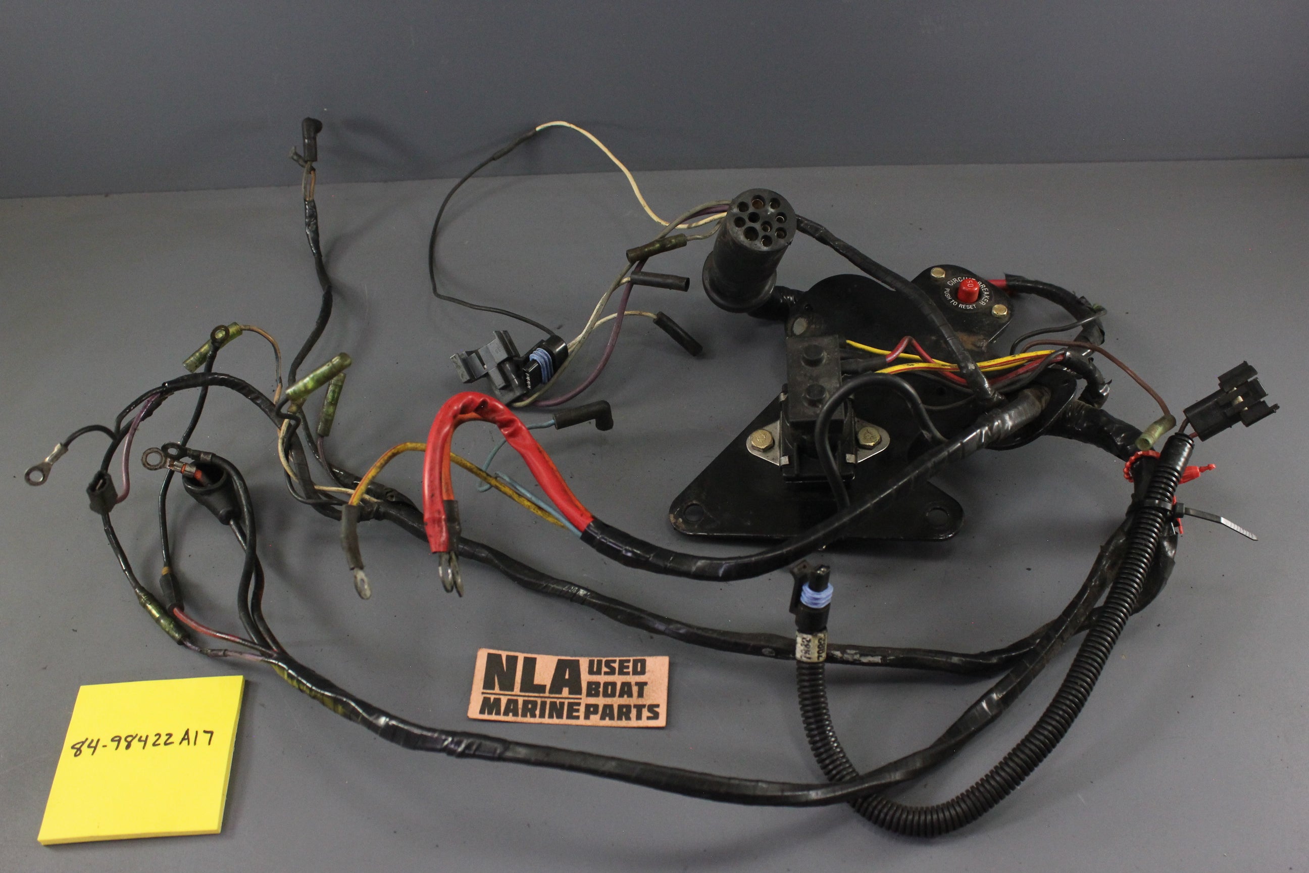 MerCruiser 84-98422A18 140hp 4cyl 3.0L EST Ignition Wiring Harness 1990-1994