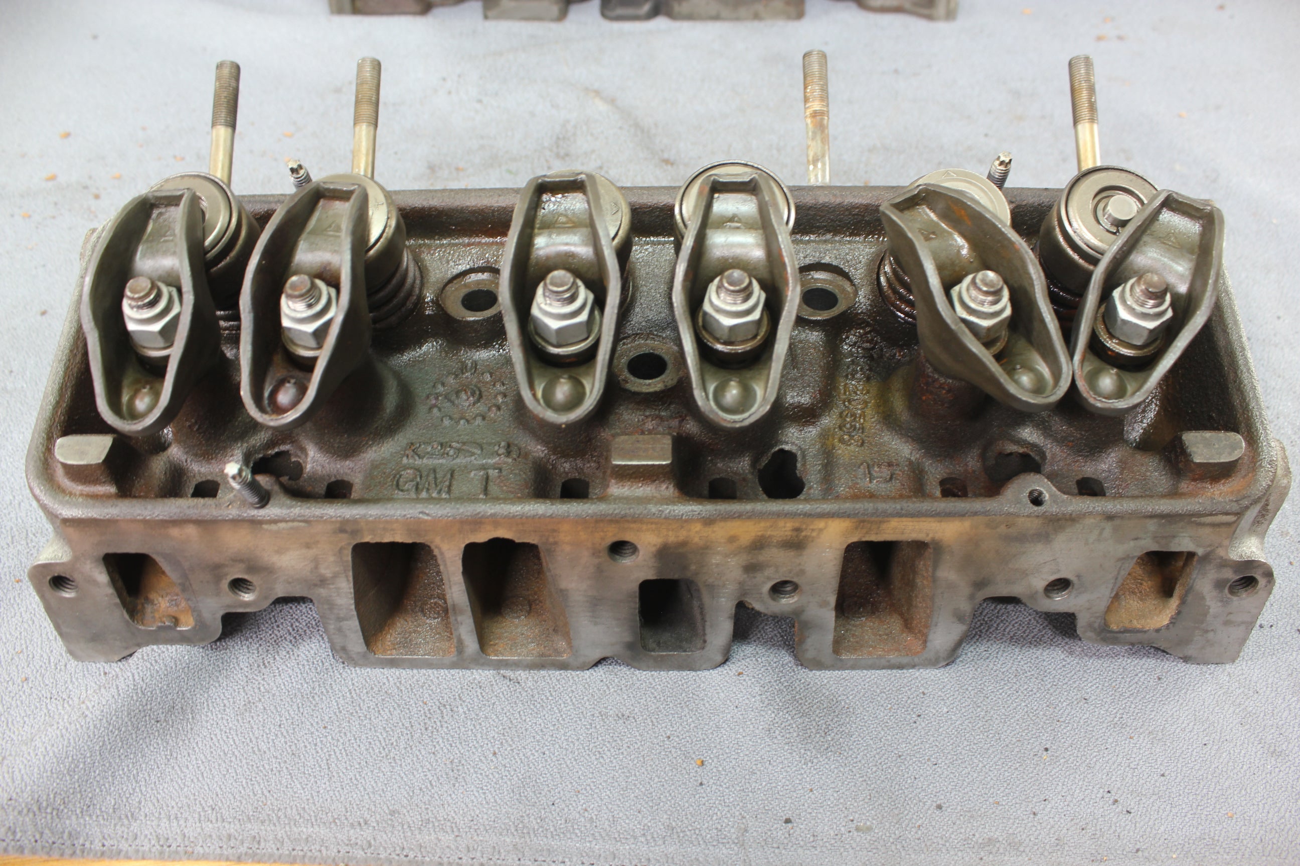 OMC Stringer Engine Cylinder Heads V6 3.8L 471595 170hp GM 14020553 229ci Valve