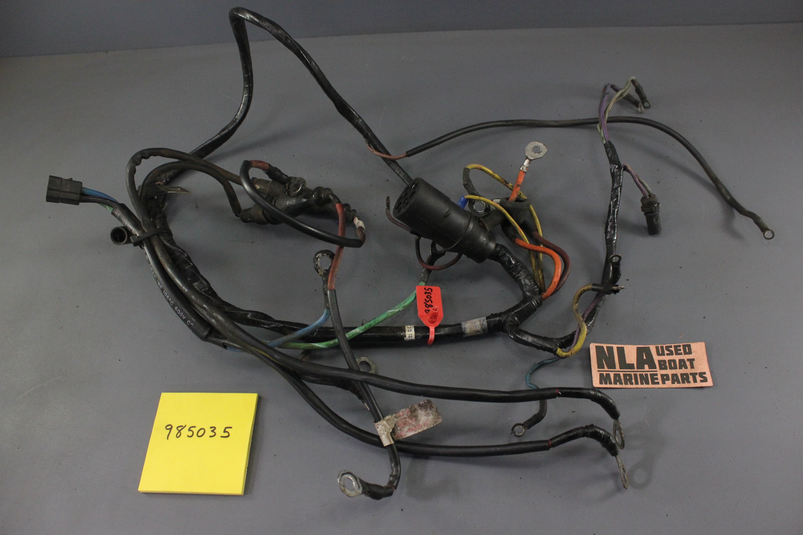 OMC Cobra 985035 0985035 140hp 4cyl 3.0L 1987 Engine Wire Wiring Harness Plug