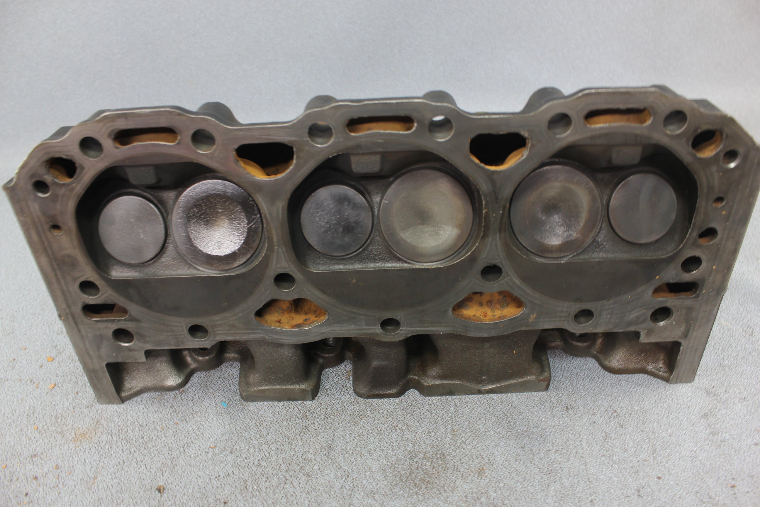 MerCruiser 938-9427 GM 14079248 4.3L Cylinder Head V6 1986-93 OMC Cobra 0985075