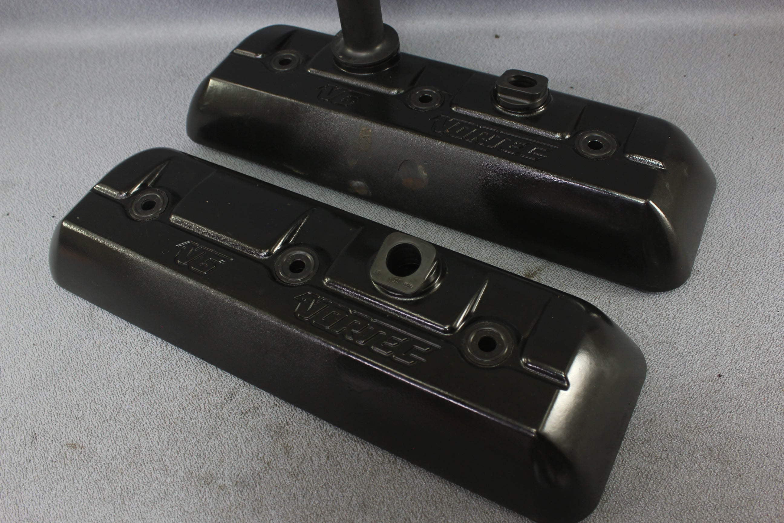 MerCruiser V6 4.3L 4.3LX Vortec Rocker Valve Covers 827150 827149 MPI TBI EFI