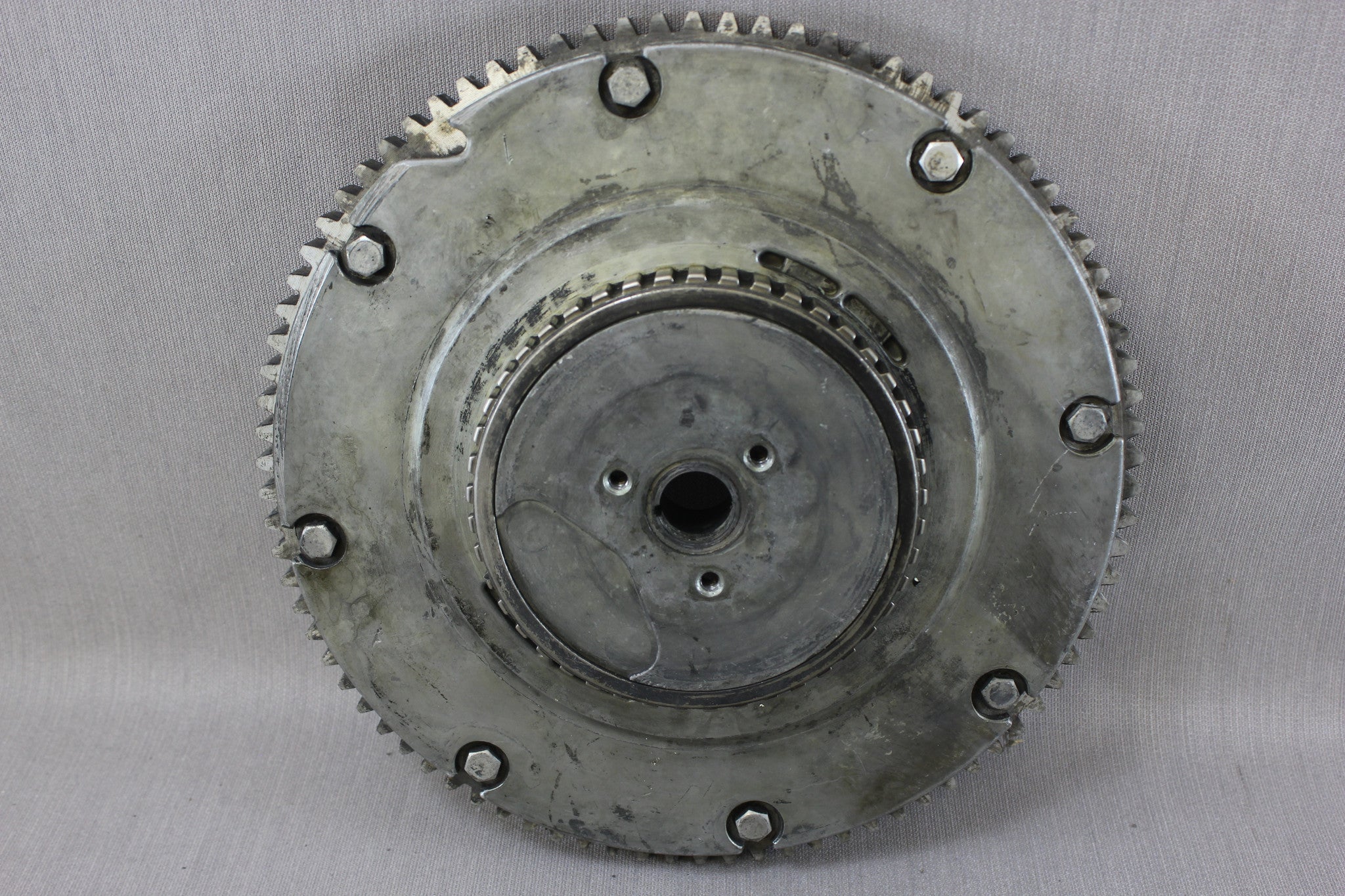 Johnson Evinrude Outboard 40hp RK-24 1962 Flywheel Starter 580408 Nut Ring Gear