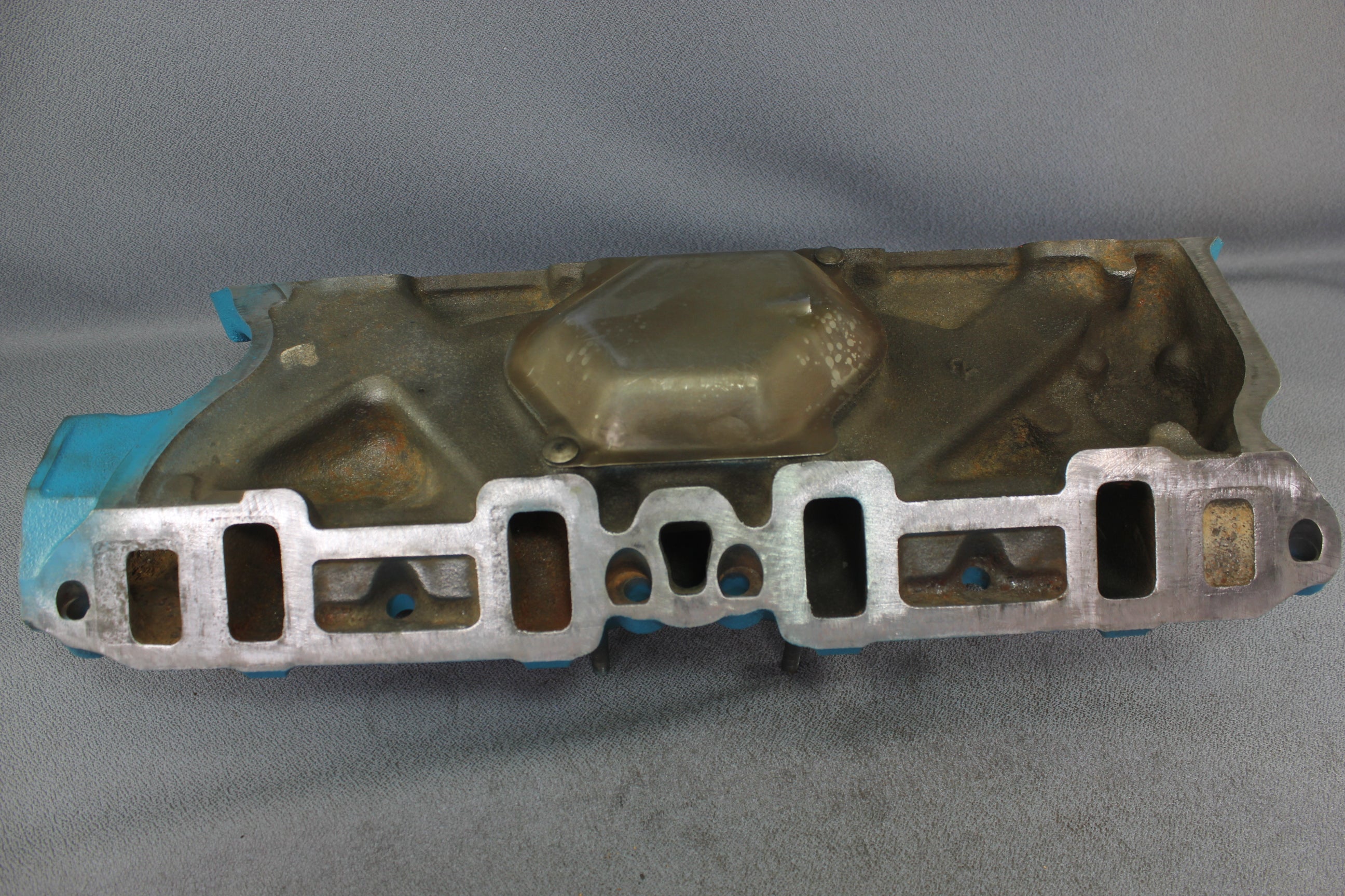 OMC Stringer V8 Ford 302 175hp190hp Intake Manifold D30E-9425-AA 60712 Mercruiser