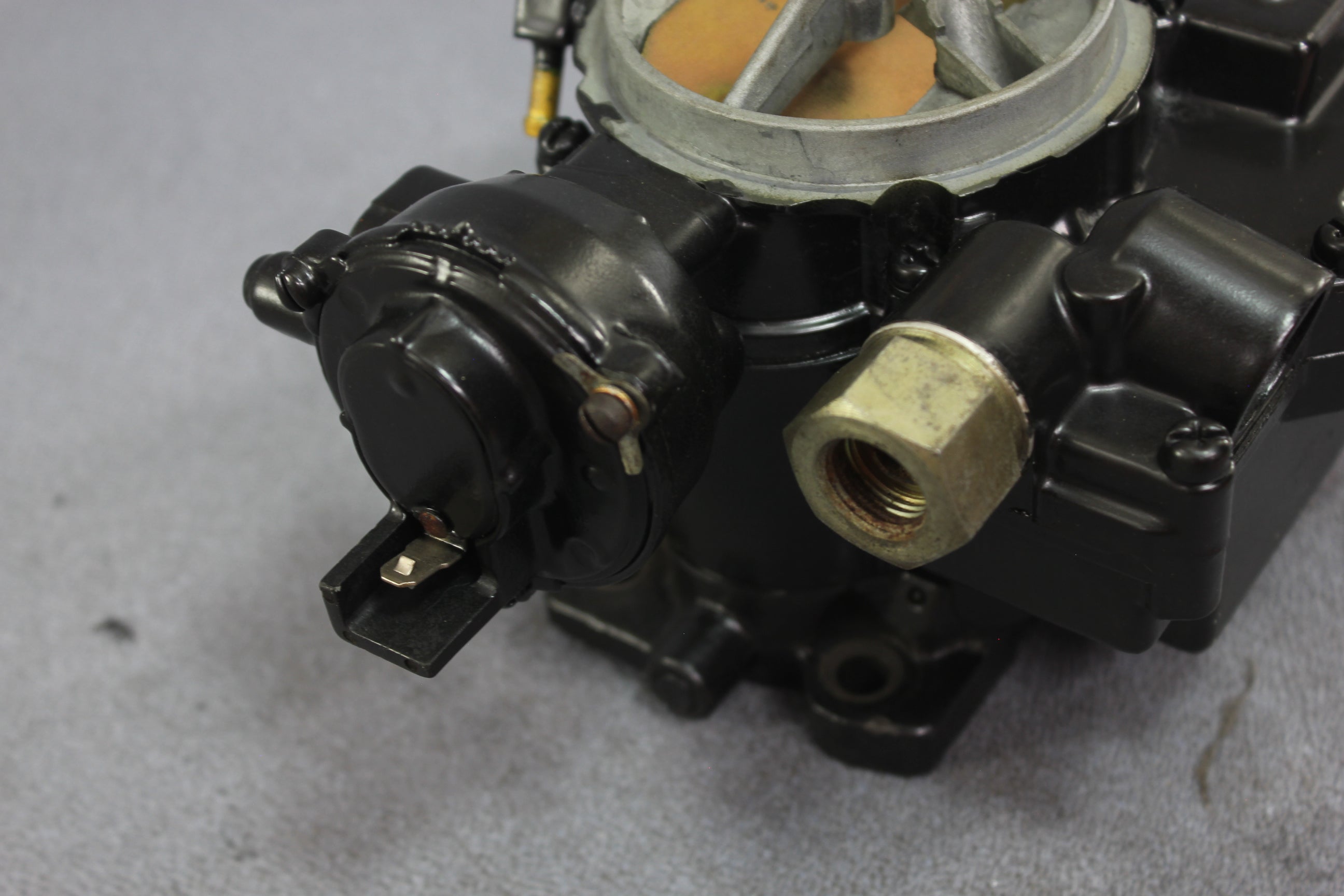 MerCruiser 3304-9353 3304-9565A1 MCM 185 MerCarb Carburetor Assembly GM 4.3L V6