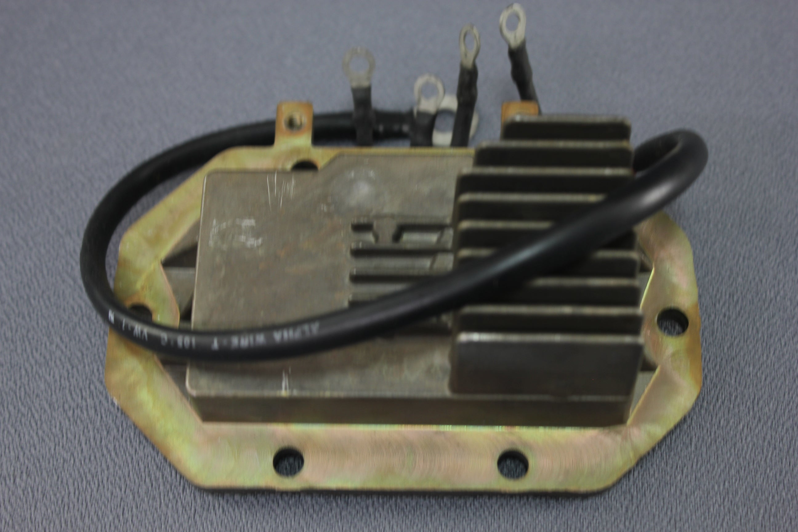 Johnson Evinrude 0583689 583266 0586272 Rectifier Regulator 35 Amp 1985-1992