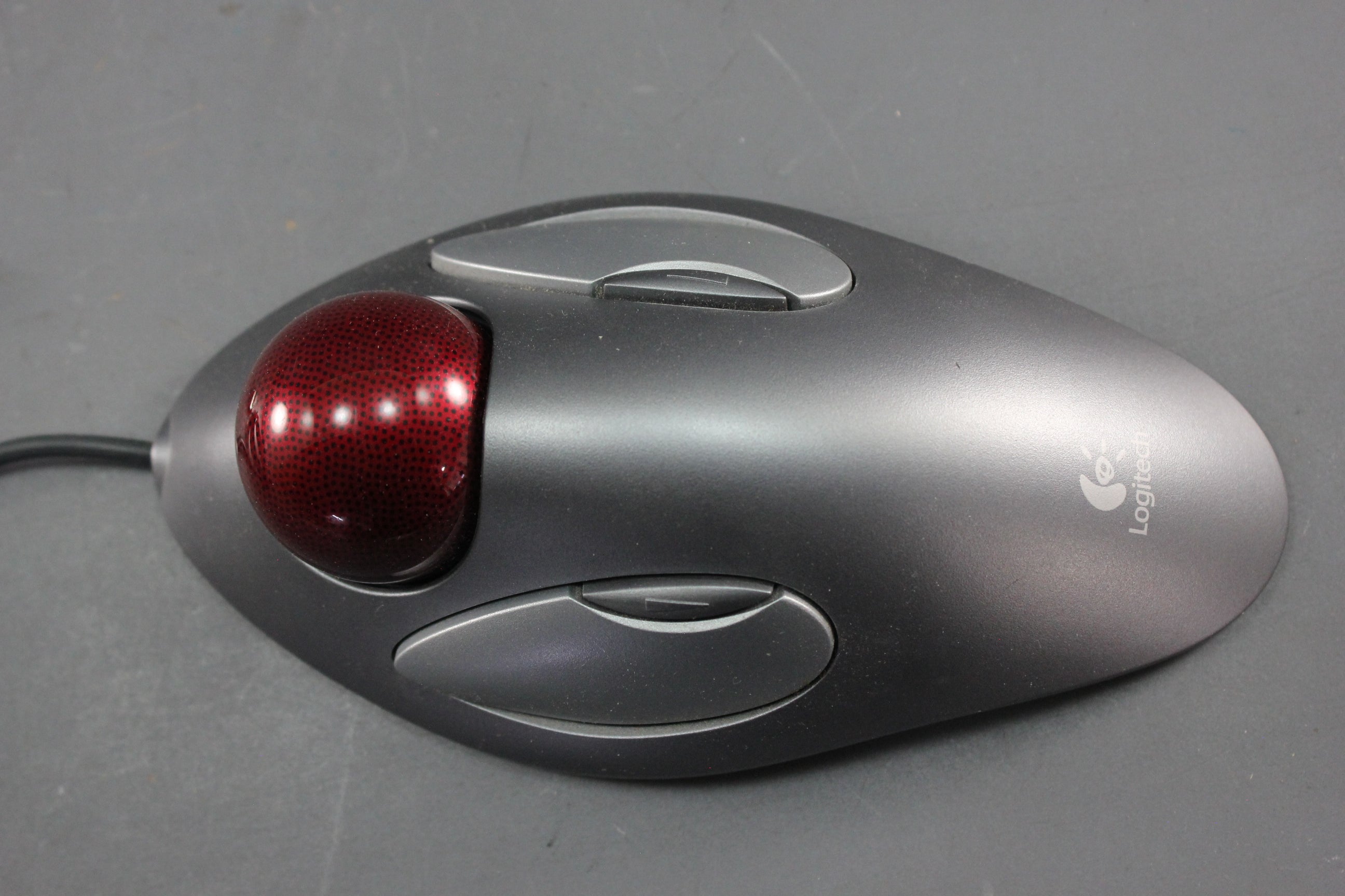 Logitech Trackman Optical Trackball Marble Mouse 810-000767 USED Extra Ball