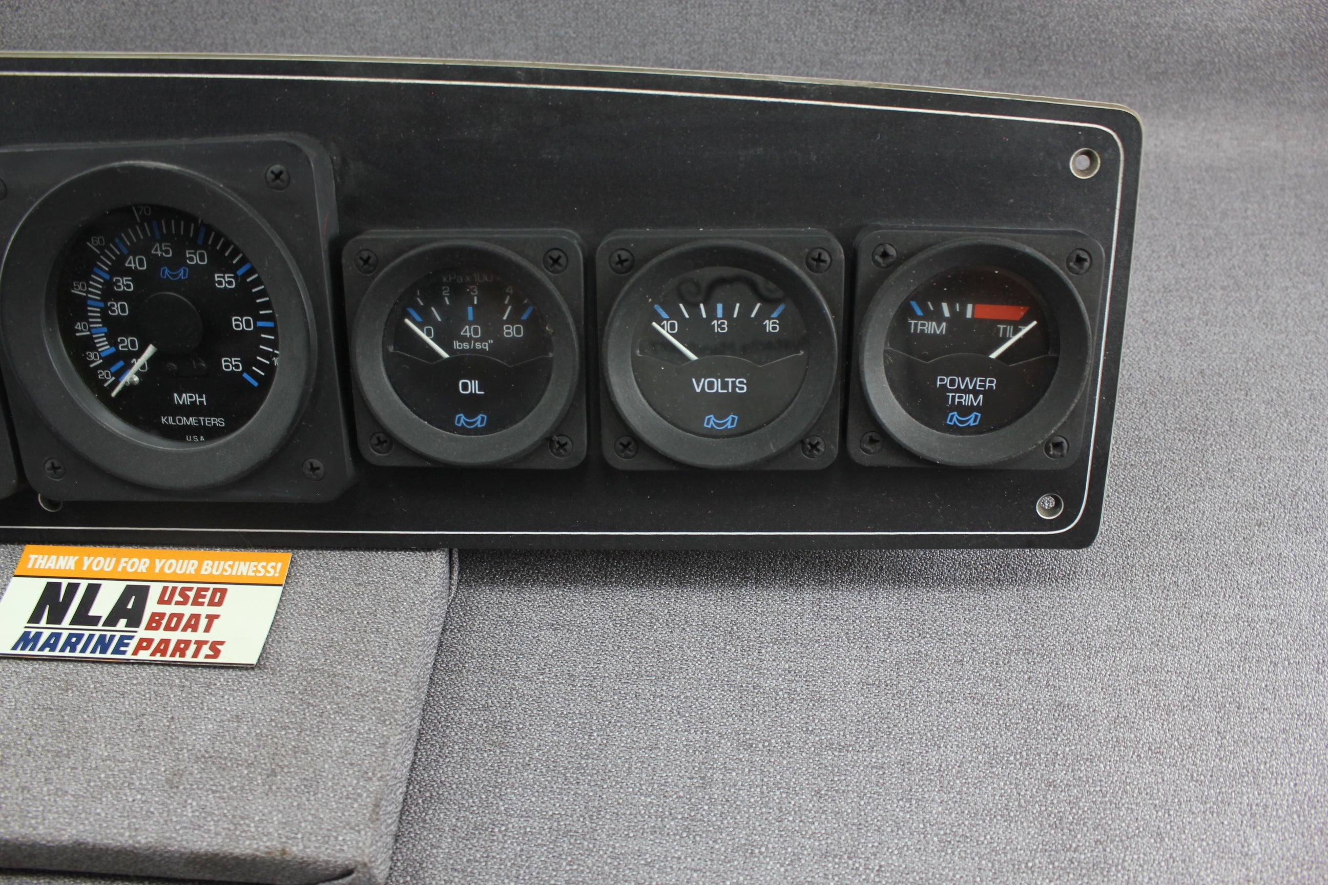 Boat Wellcraft Panel Gauges Cluster Dash Medallion RPM Speedometer Tachometer