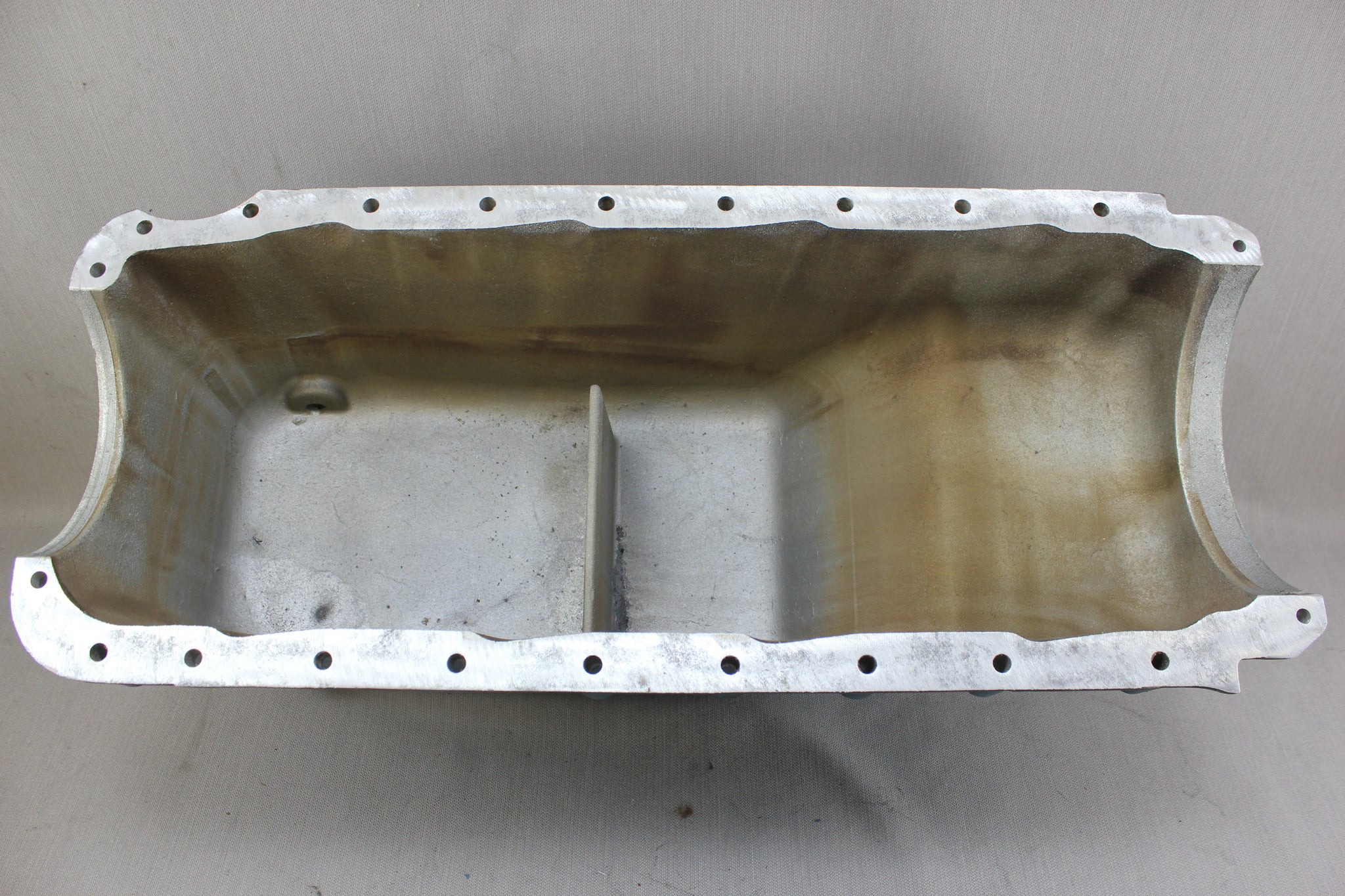 Crusader Marine 454 CID 350HP 7.4L V8 Oil Pan 96626 Aluminum Mercruiser CRU98008