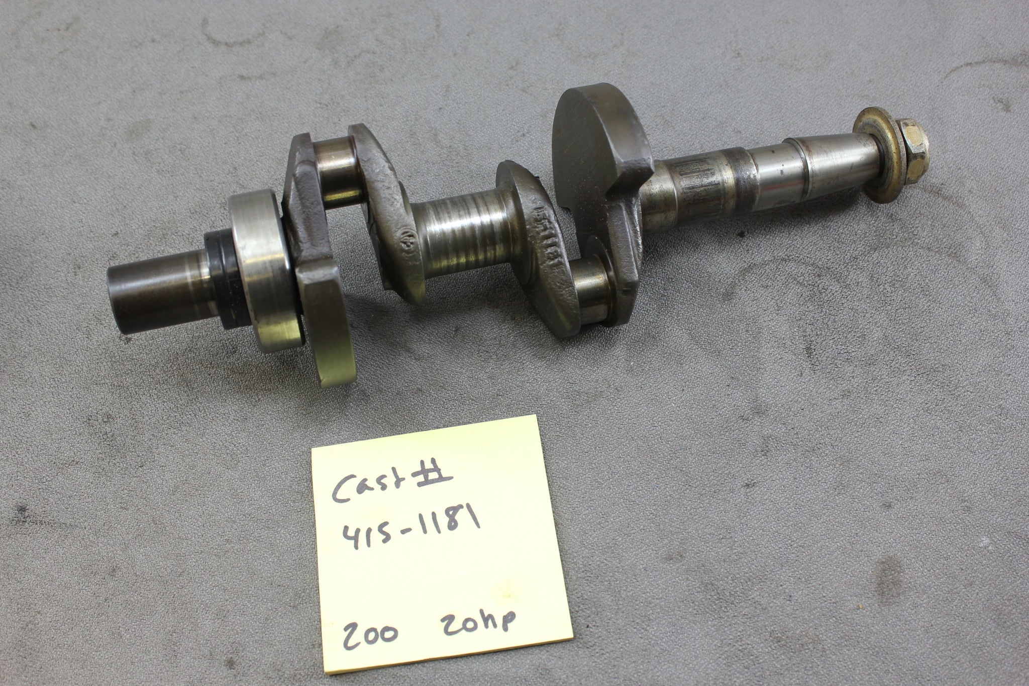 Mercury Outboard 20hp 200 1975 CrankShaft 415-1181 2 cylinder