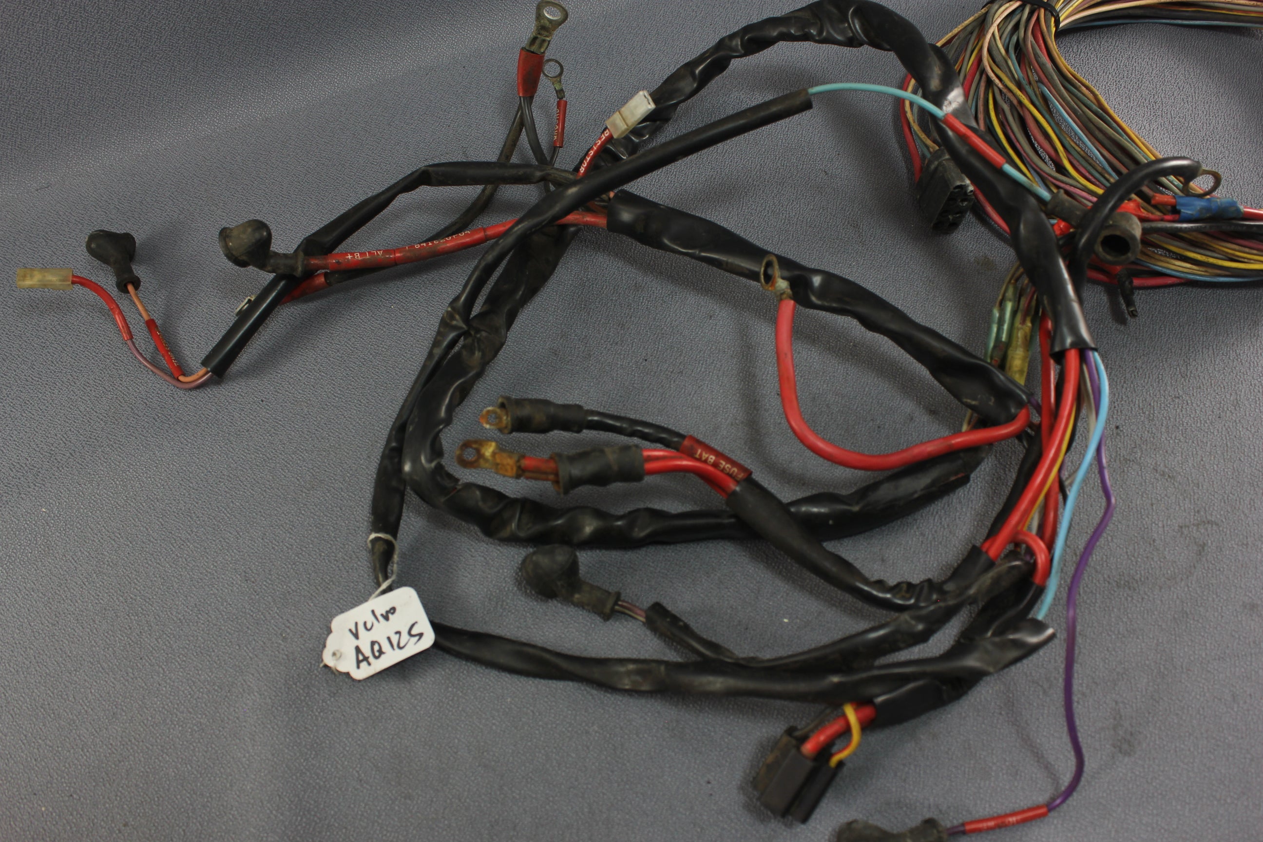 Volvo Penta 841152 841820 AQ125A AQ140A AQ145A Engine Cable Wiring Wire Harness