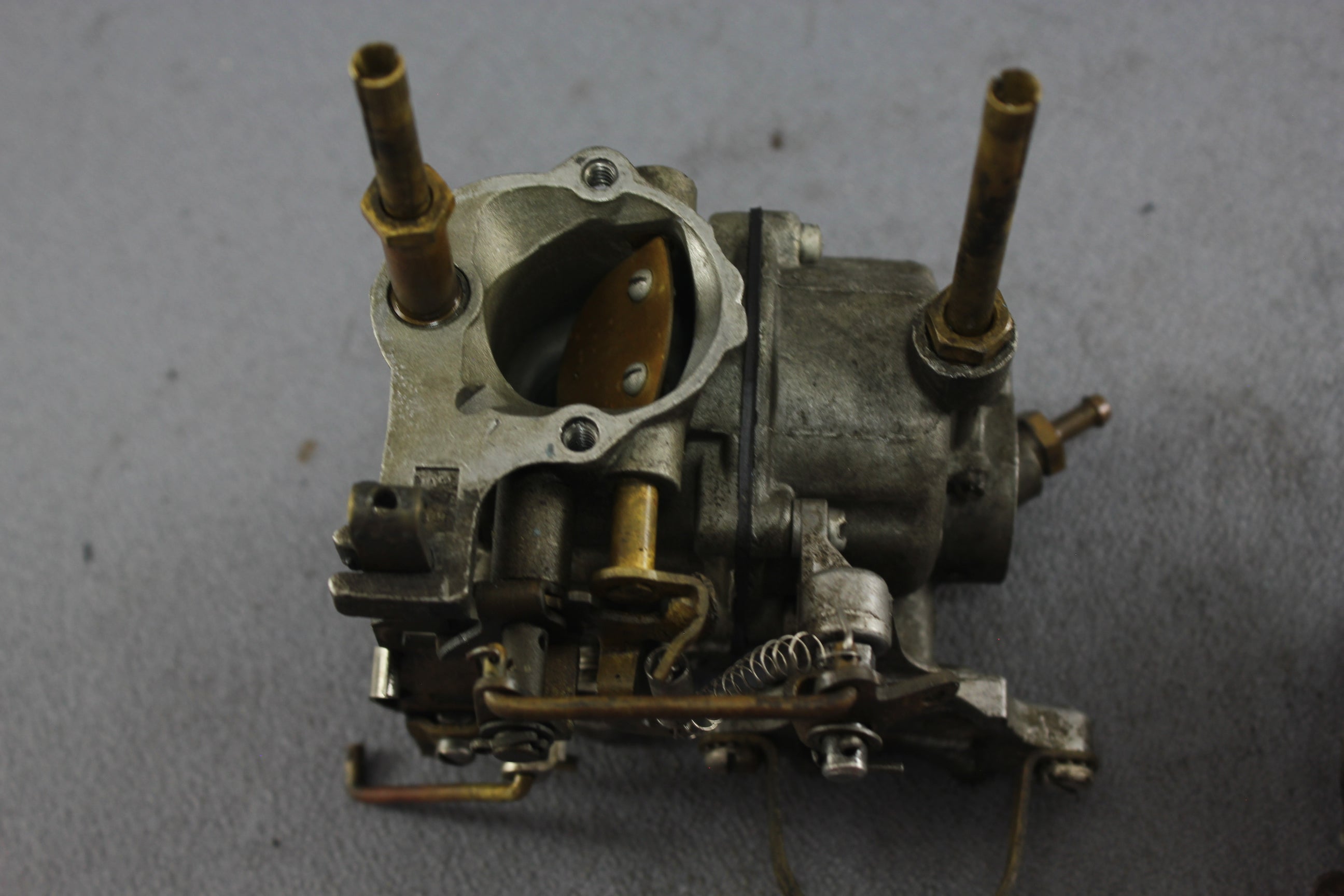 Evinrude Johnson Outboard 1956 15hp 376765 304256 376500 Carb Carburetor 15918