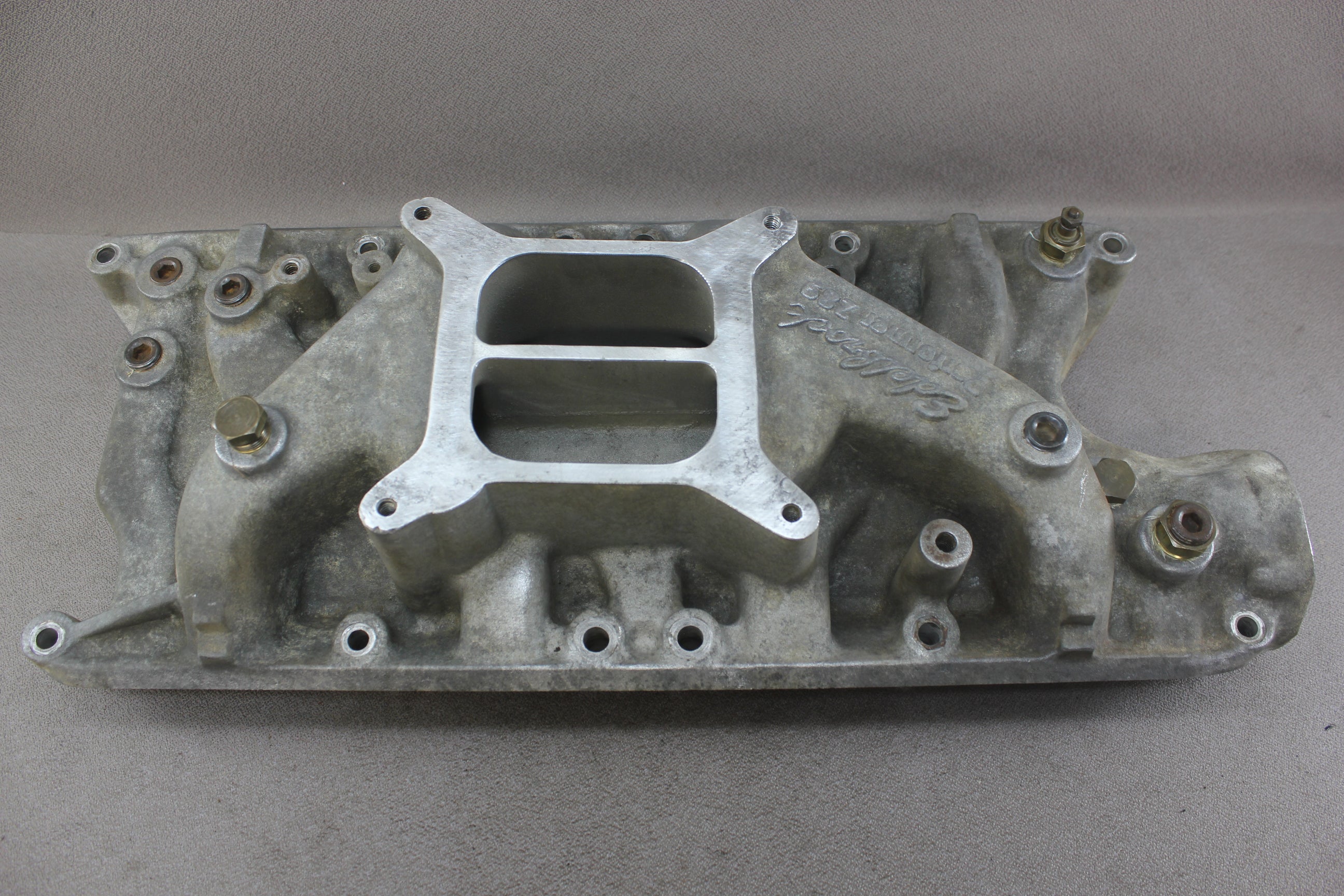 Edelbrock Performer 289 Small Block 302 Ford Aluminum Intake Manifold V8 5.0L