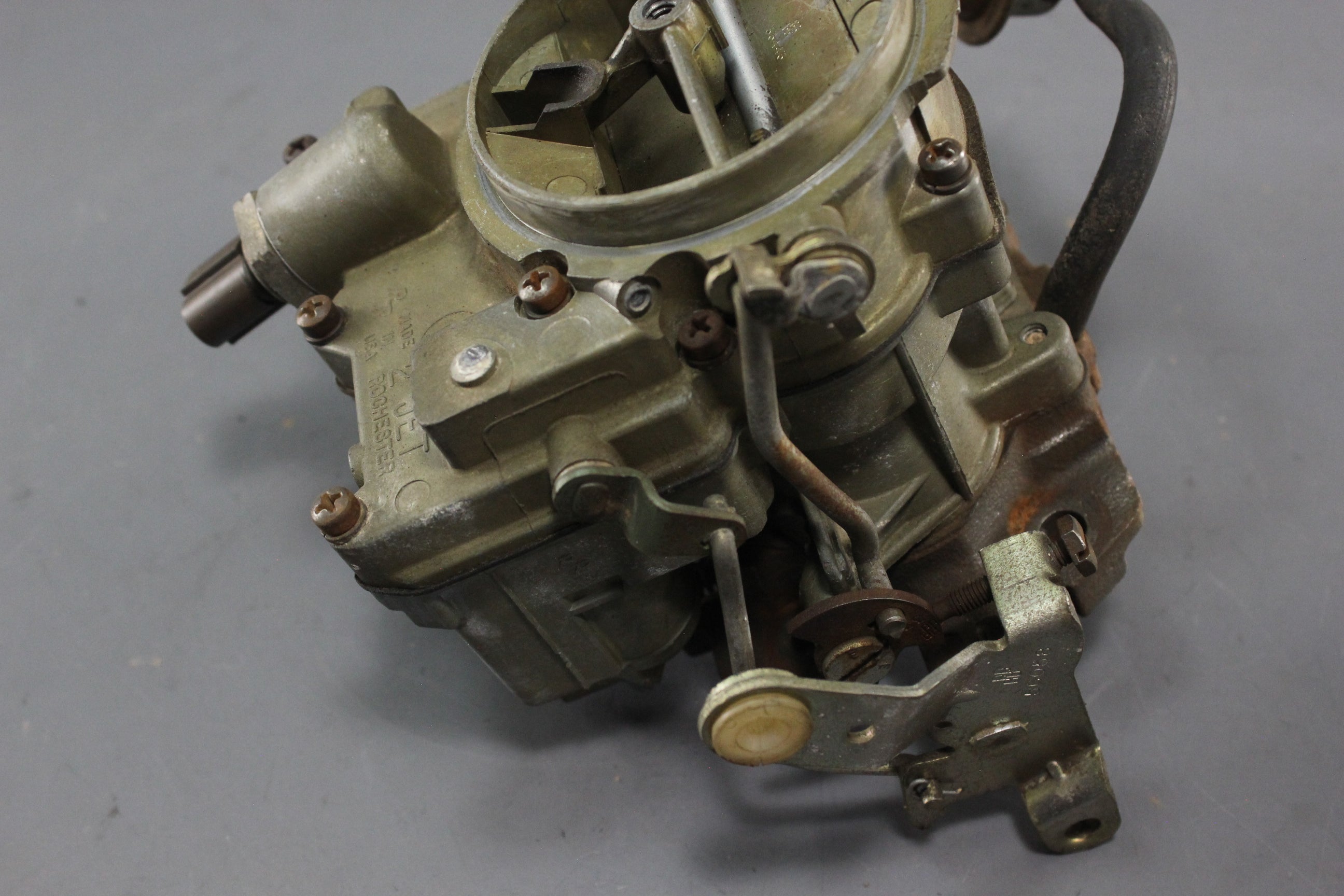 OMC 0988201 988201 Cobra 0983850 Cobra 4.3L V6 Carburetor Carb Rochester 2-BBL