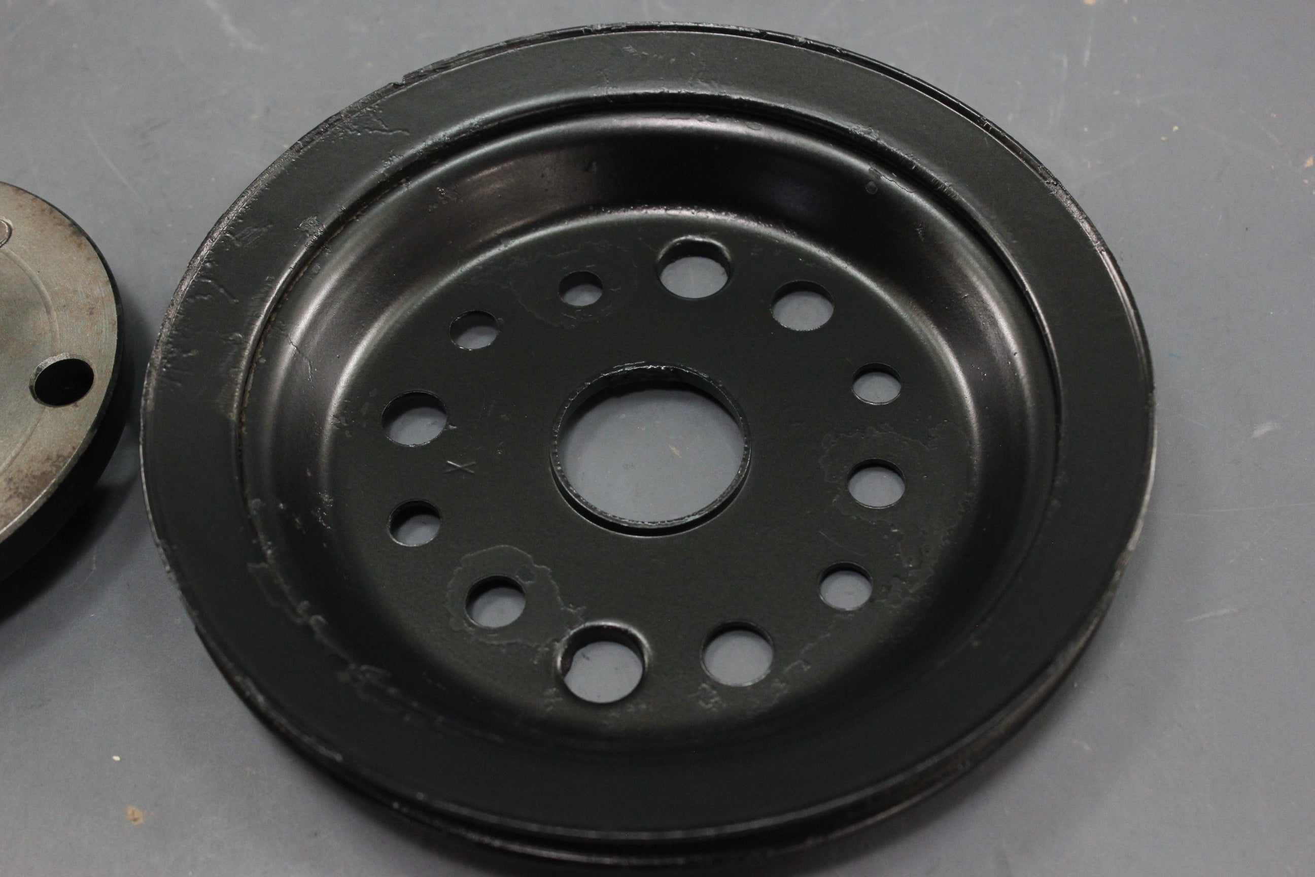 MerCruiser 35602 34220 Alpha One 120hp 2.5L Harmonic Balancer Pulley Hub