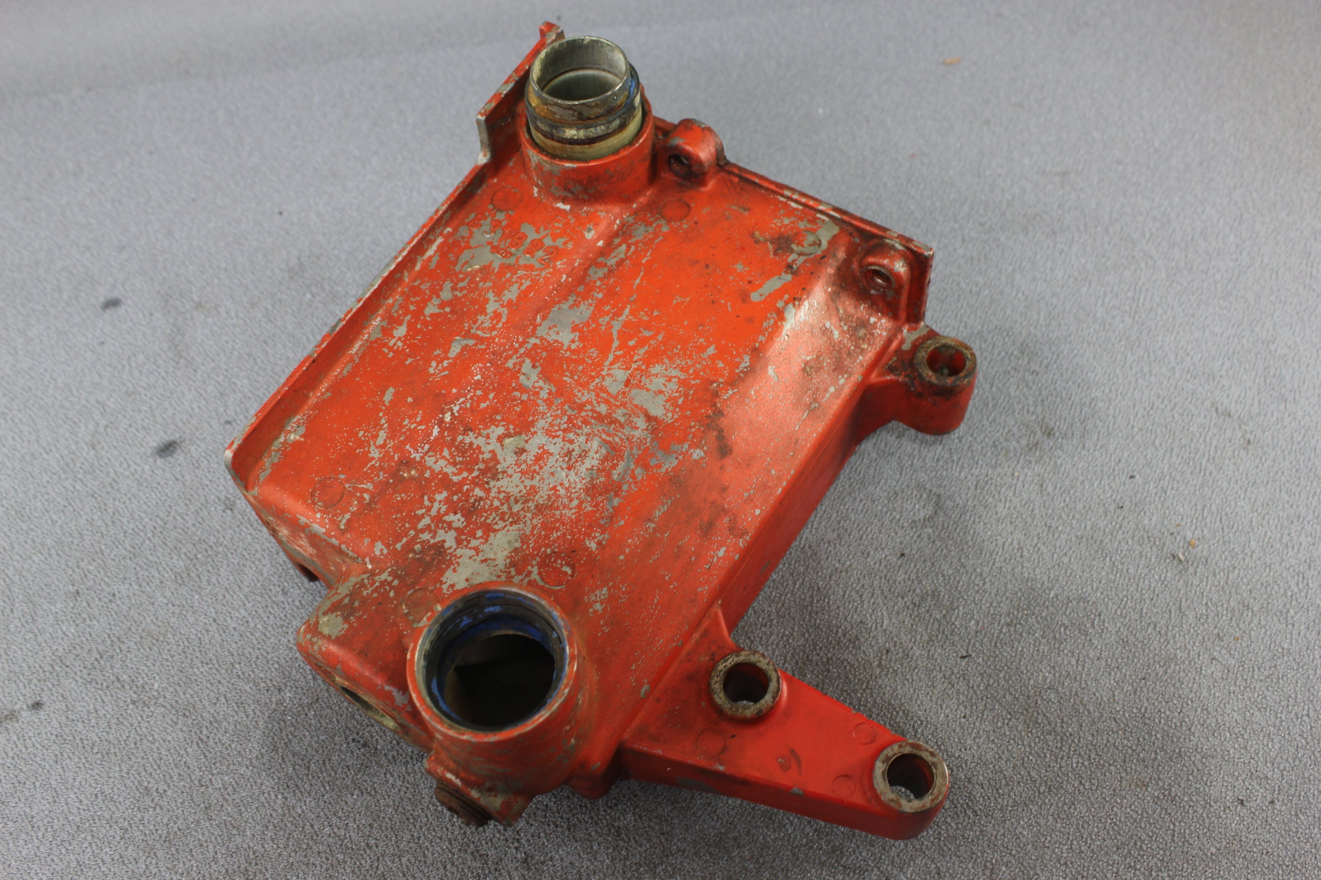 Volvo Penta 831924 831882 Heat Exchanger Housing AQ125A AQ120B AQ140B BB140A