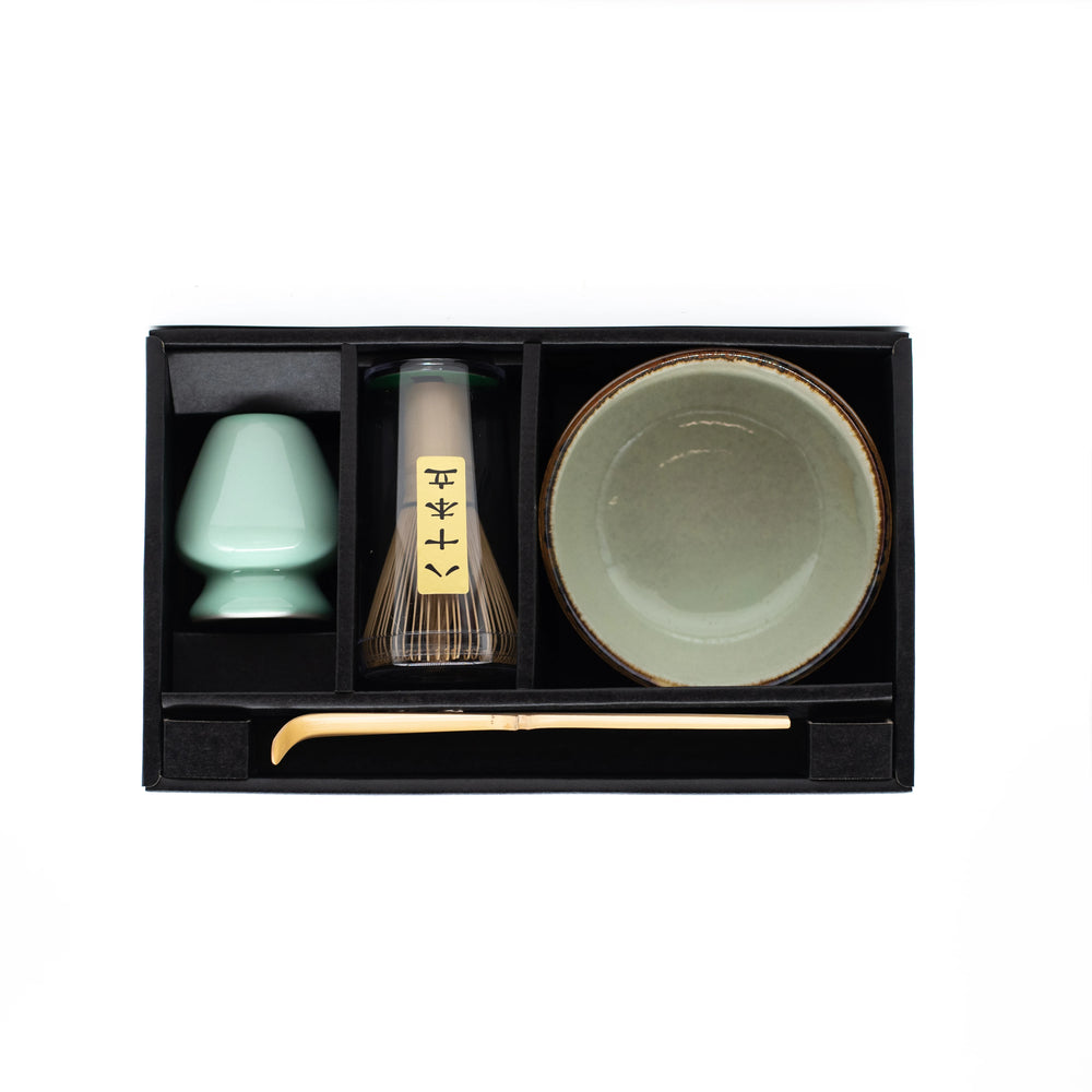 Matcha Tea Set in Blue & Brown with Tea