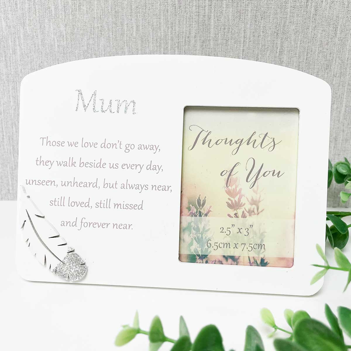 White Wooden Sentimental Memorial Photo Frame - Mum