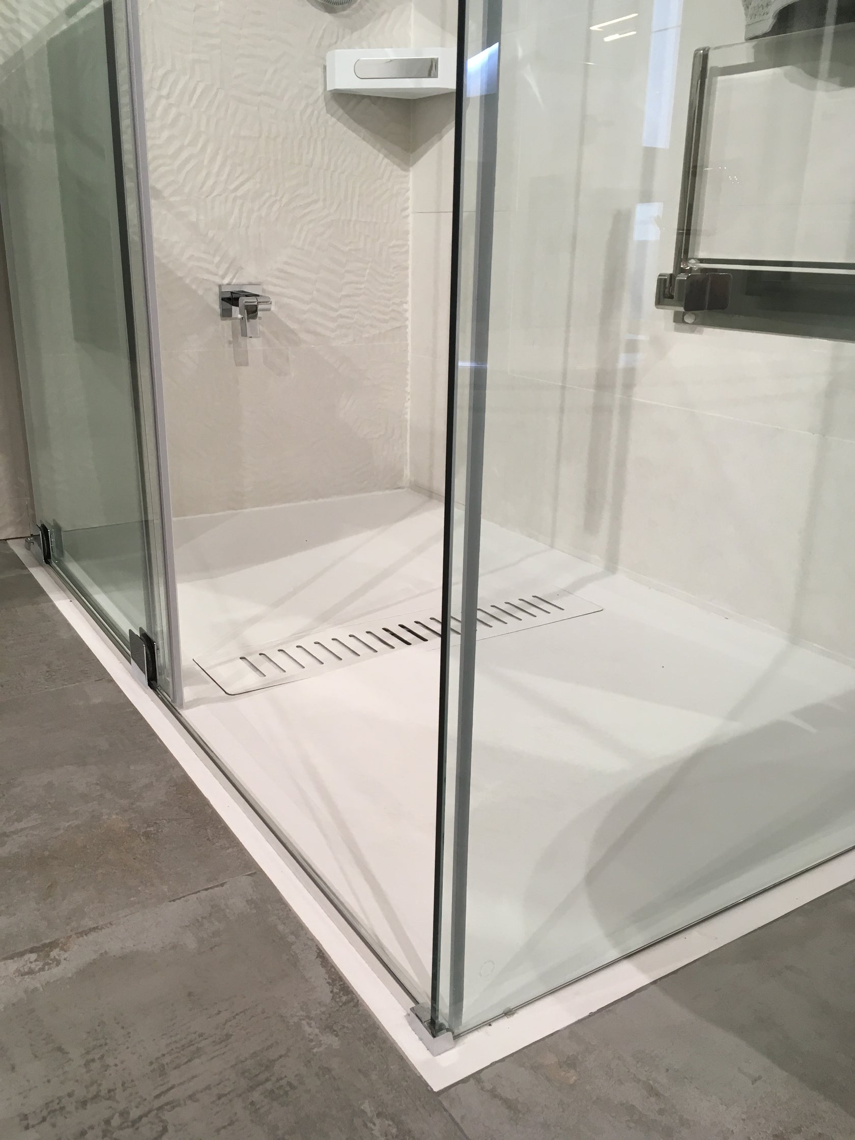 Zero Threshold Shower Base – Canaroma Bath And Tile