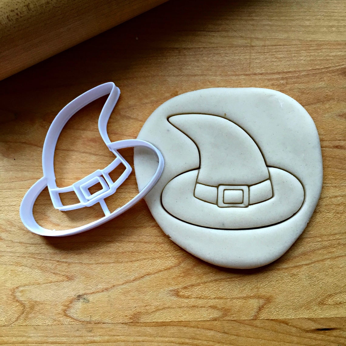 Witch Hat Cookie Cutter/Dishwasher Safe | Sweet Prints Inc.