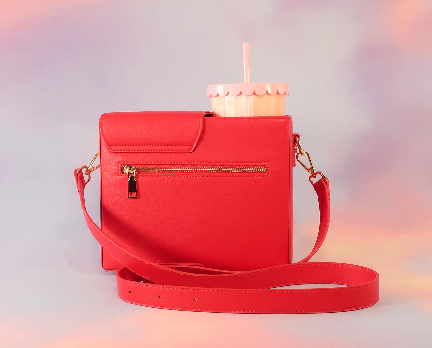 The Ella bag in Strawberry