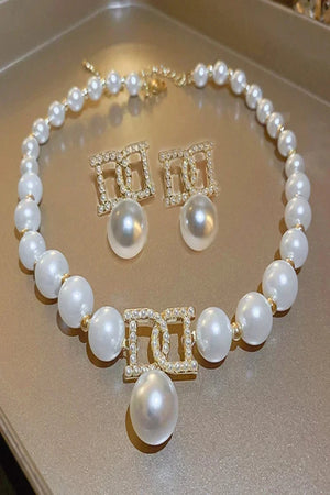 ELEGANT PEARL CLAVIVLE CHAIN - Selfaid store