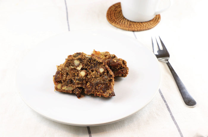 Veganes Früchtebrot mit Datteln und Feigen