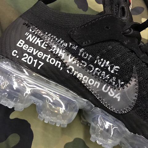 off white vapormax with blue laces