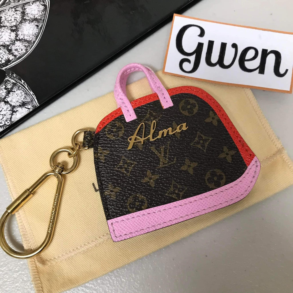 Authentic Louis Vuitton Key Holder/Charm/Mirror in Rose Ballerine – Gwen's  Luxeshop