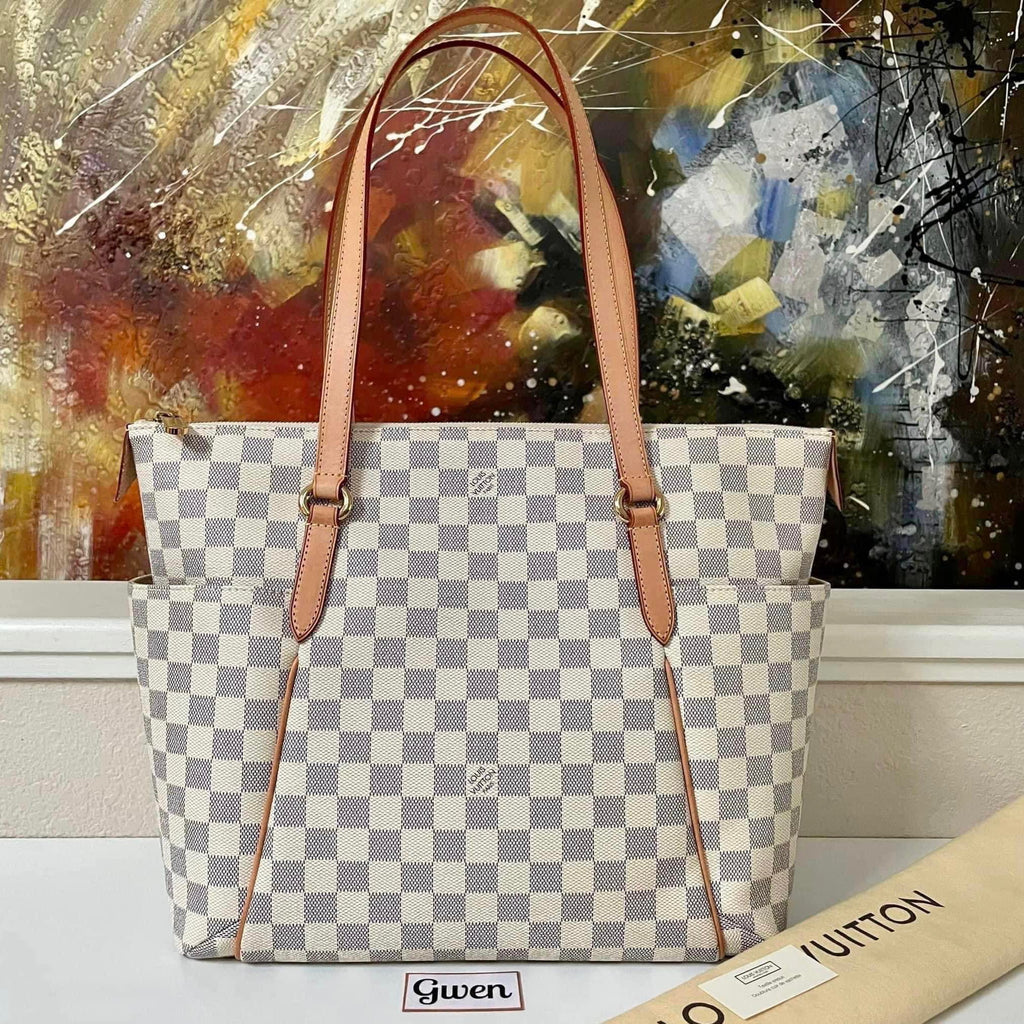 Authentic Louis Vuitton Neverfull MM in Classic Beige – Gwen's Luxeshop