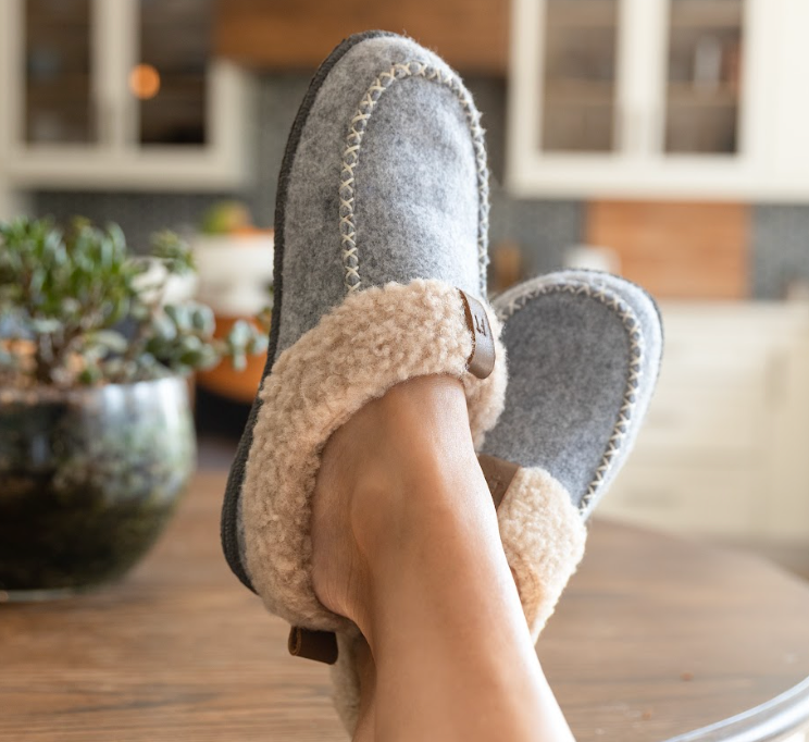 comfortable indoor slippers