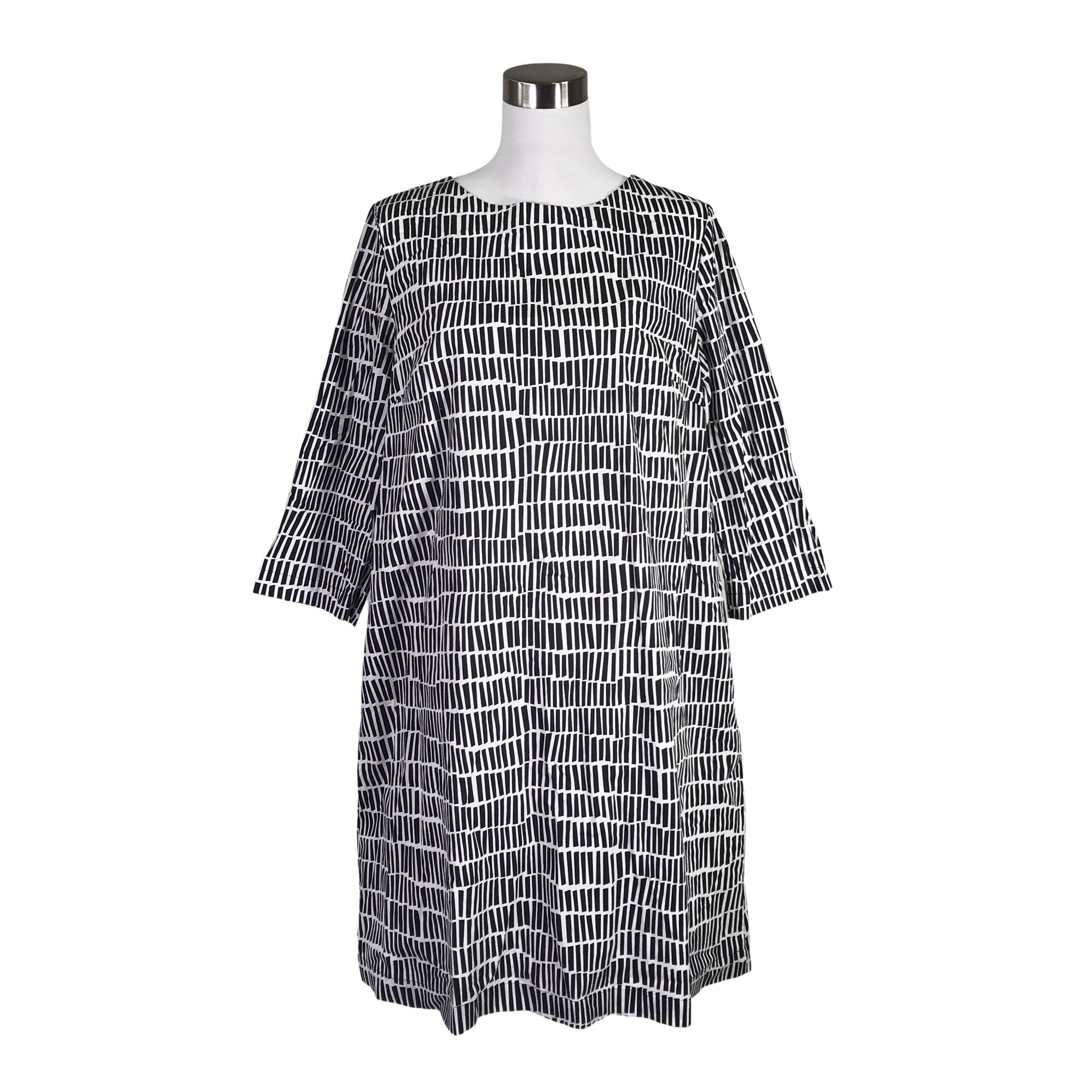 Women's Marimekko Dress, size 44 (Black) | Emmy