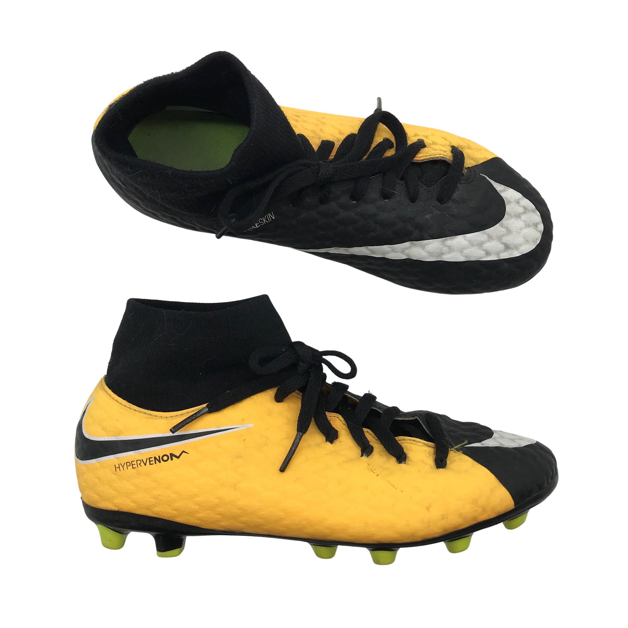 Deshonestidad Banquete error Unisex Nike Football boots, size 37 (Black) | Emmy