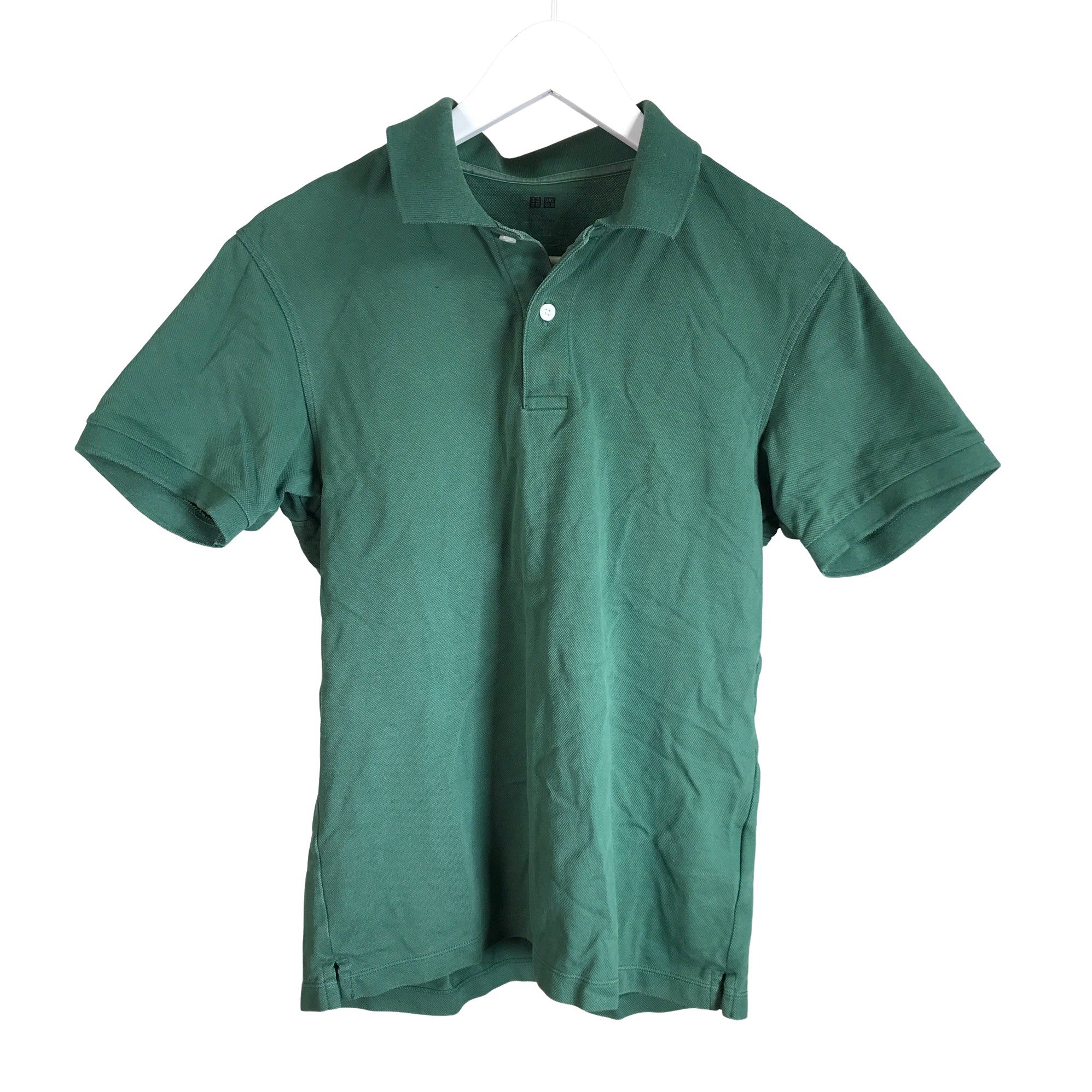 Uniqlo Mens Polo Shirt Green Mens Fashion Tops  Sets Tshirts  Polo  Shirts on Carousell