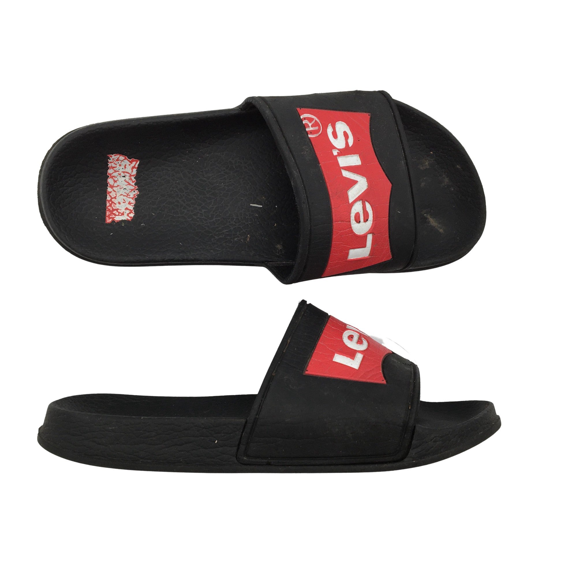 Unisex Levi's Beach sandals, size 33 (Black) | Emmy