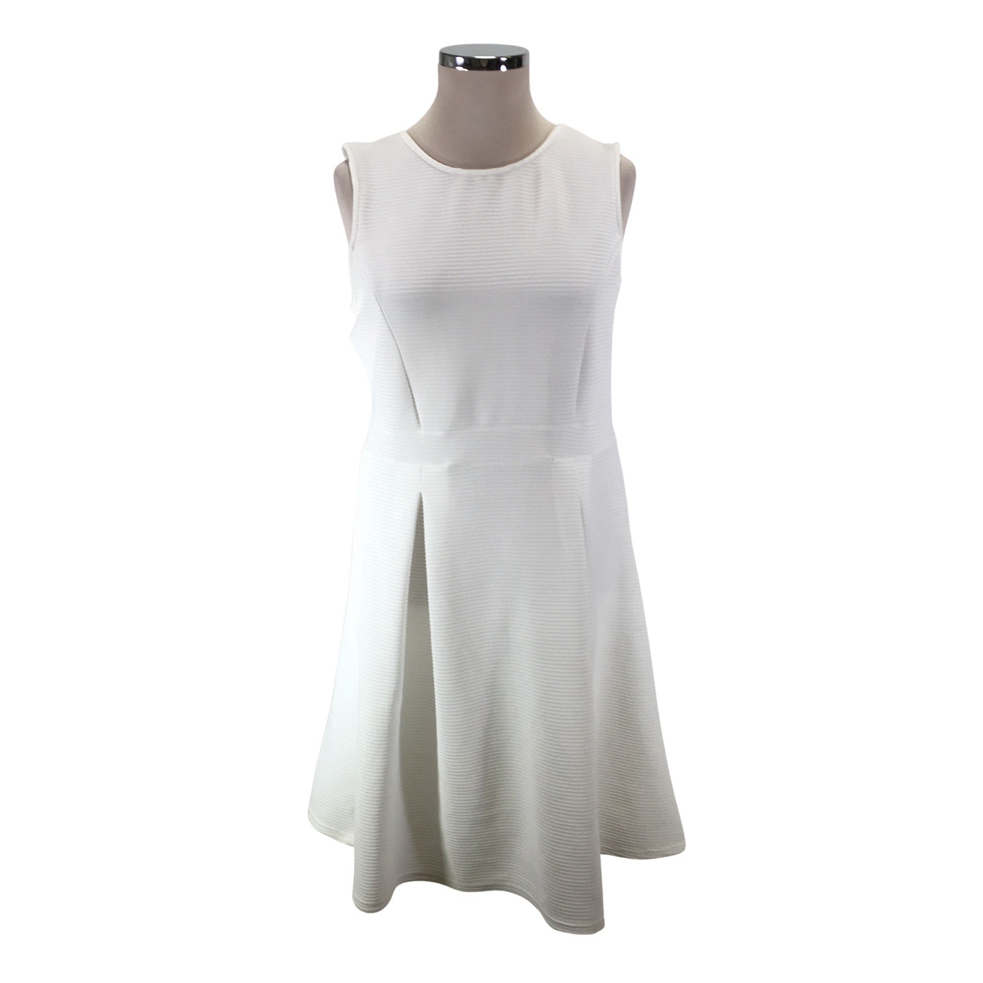 Women's Marina Kaneva Tricot dress, size 46 (White) | Emmy