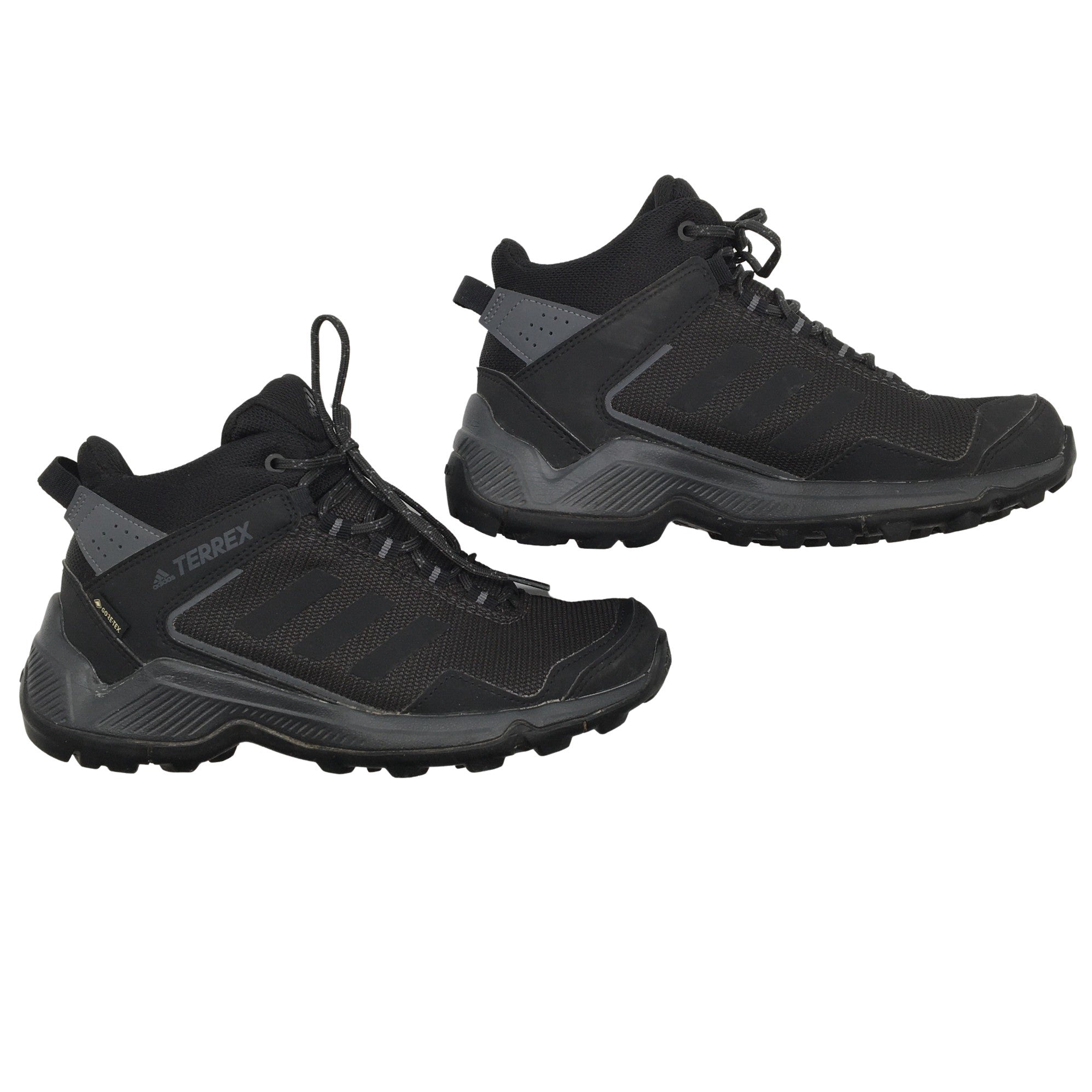 Adidas Outdoor size 38 (Black) |
