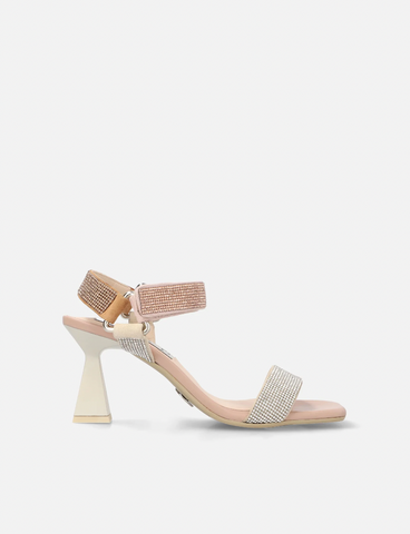 Sandalias esenciales para primavera