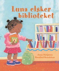 Luna elsker biblioteket