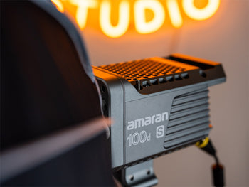 The amaran 100d S LED Light has a universal bowens mount