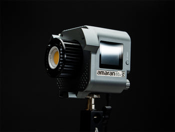 Amaran COB 60D S LED light features a universal bowens mount