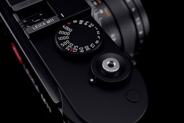 close up of Leica M11 dials