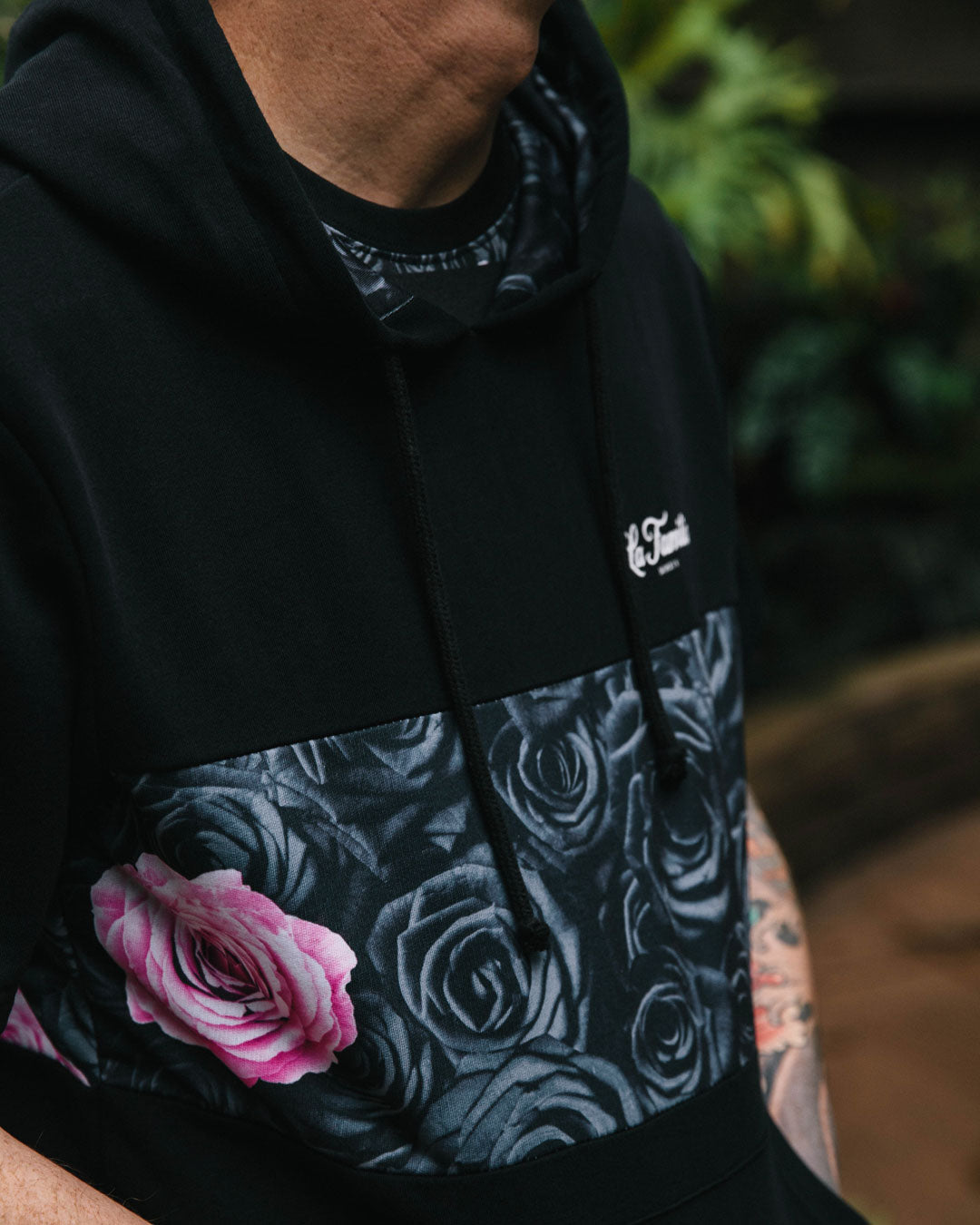 la familia last rose hoodie