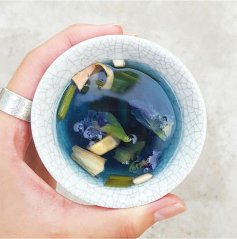 Butterfly Pea Tea With Pandan And Lemongrass