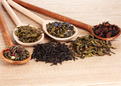 types of black tea in spoons