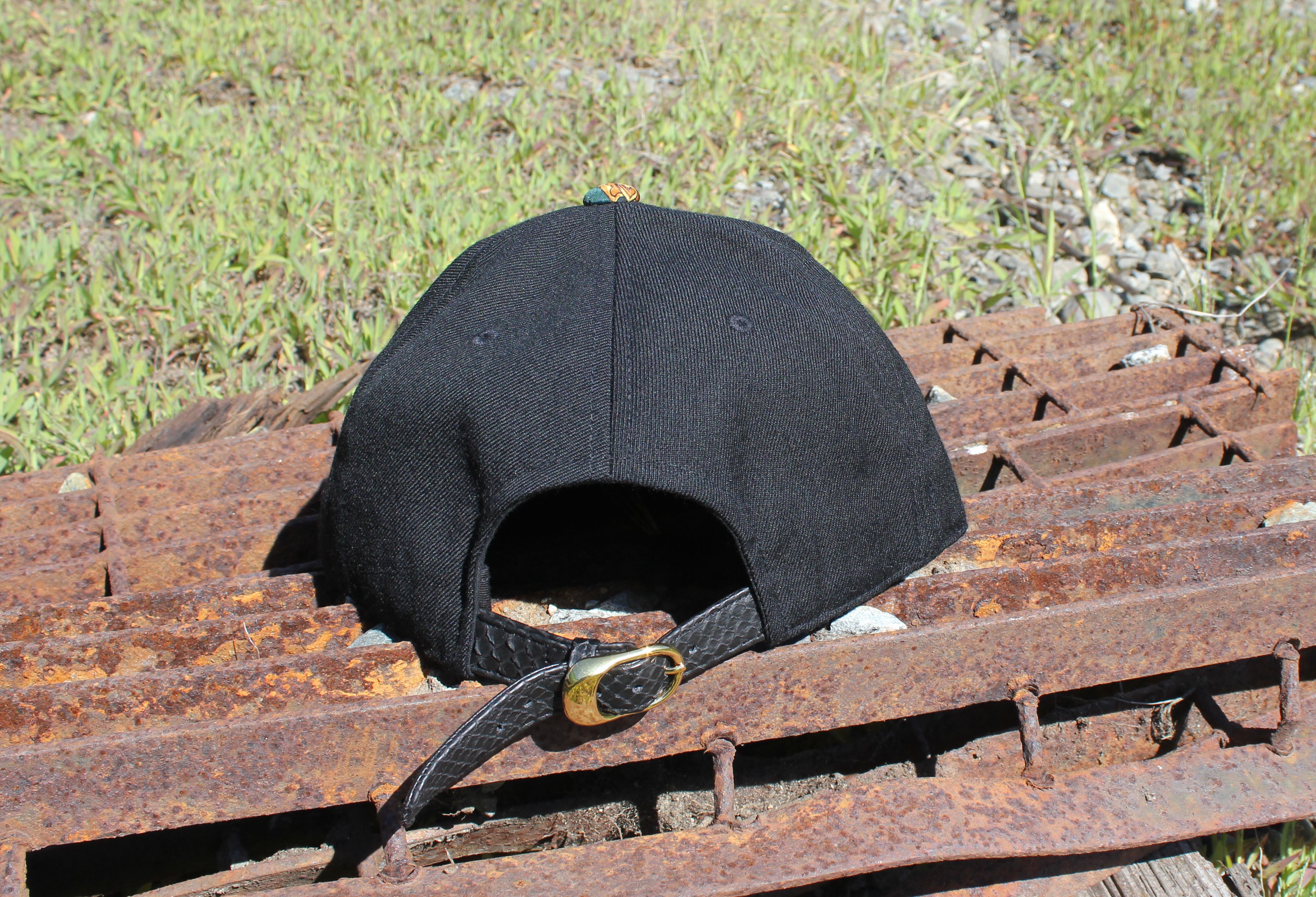 strapback-hat