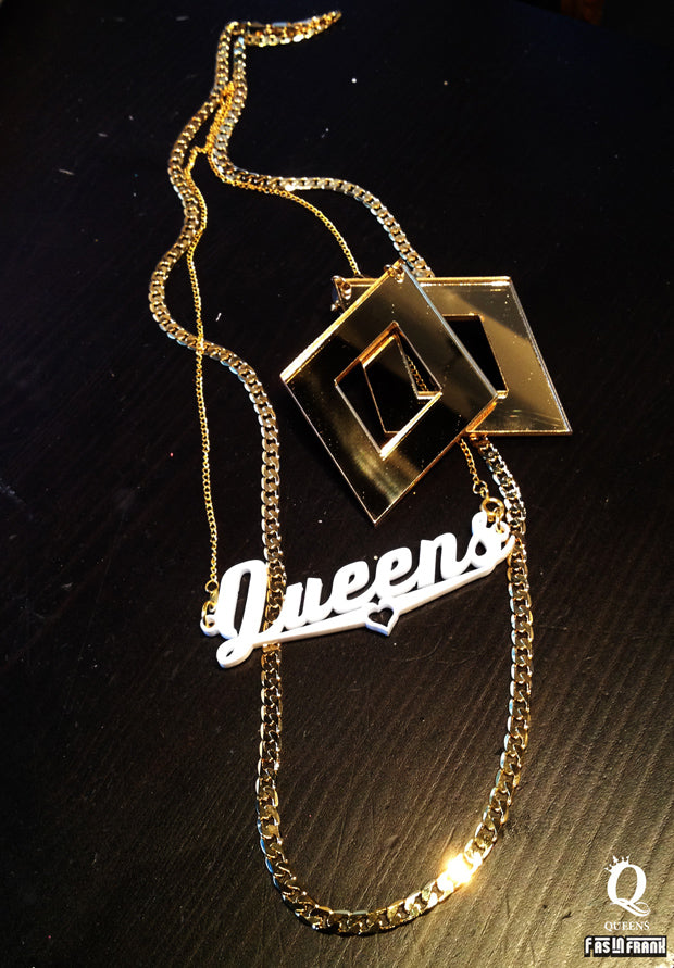 Crown The Queens x Snap Paisley 5