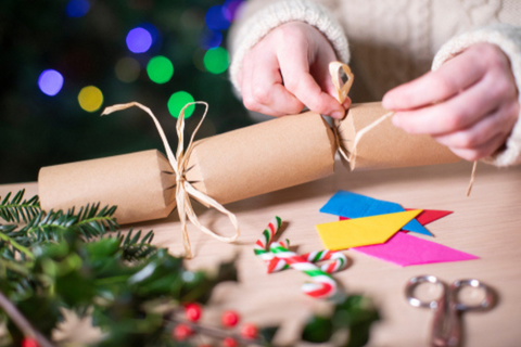 Homemade Christmas Crackers