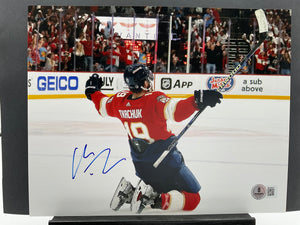 Matthew Tkachuk Florida Panthers signed photo 8x10 Beckett - mrmemento